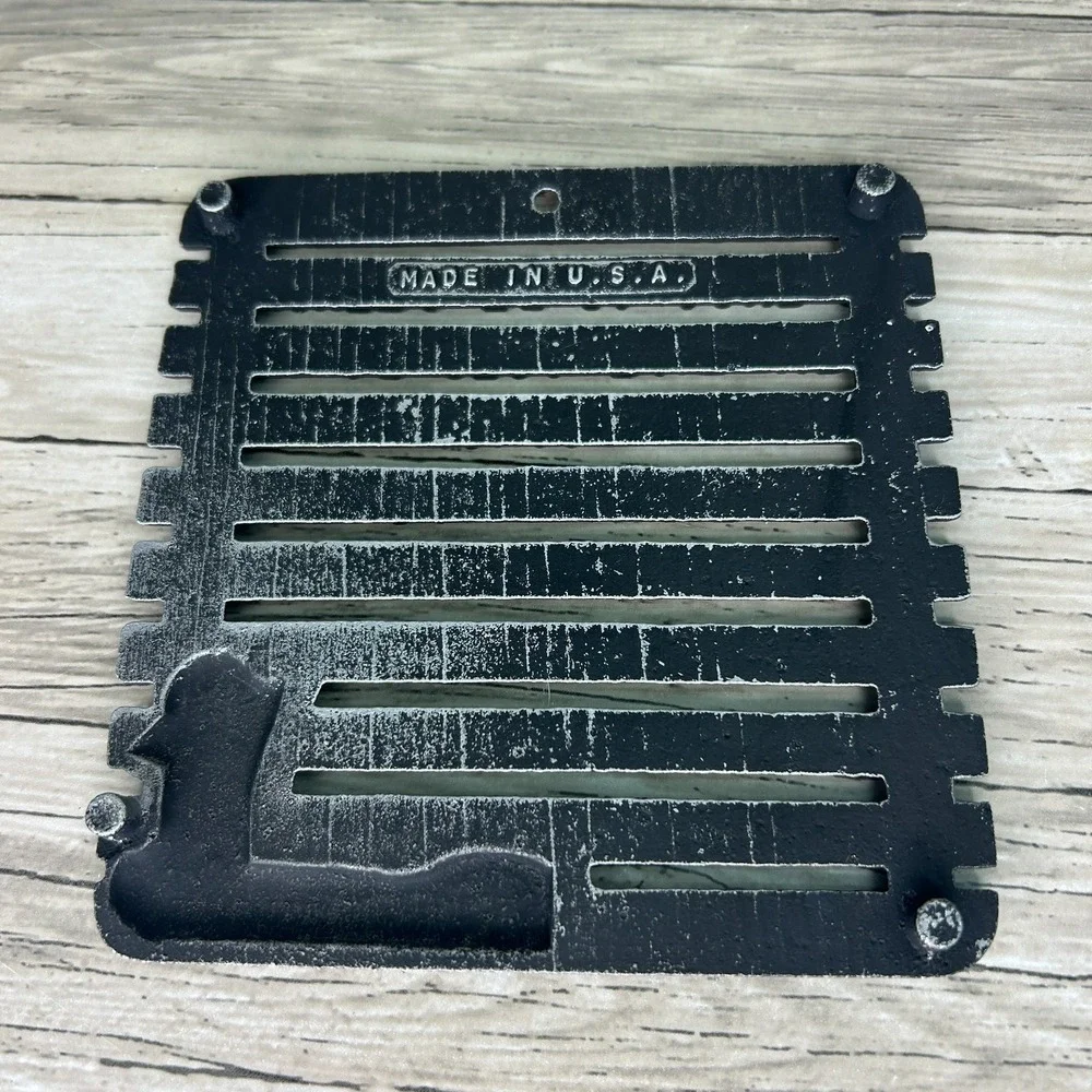 The Unbranded Brand trivet easy